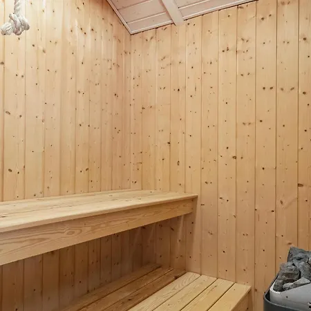 Amazing Home In Borkop With Sauna Casa de Férias Børkop