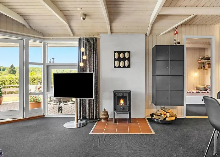 Mads Madsens Vaenge Xi *